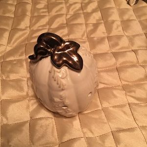 Pumpkin Wall plug in